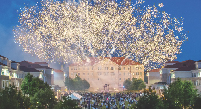 Fireworks display over the Ӱɴý Campus Commons